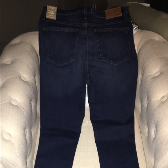 Madewell 10” High Rise Skinny Jeans - Picture 7 of 8